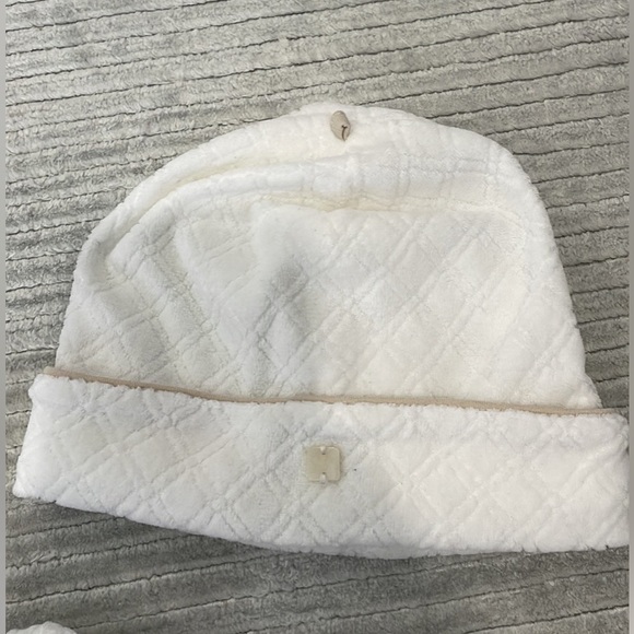 Armani baby onesie pajama 6 months - Picture 4 of 4